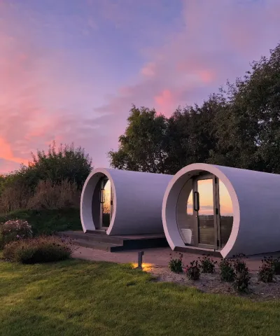 Boutique Hotel Texel — suites bij zonsondergang